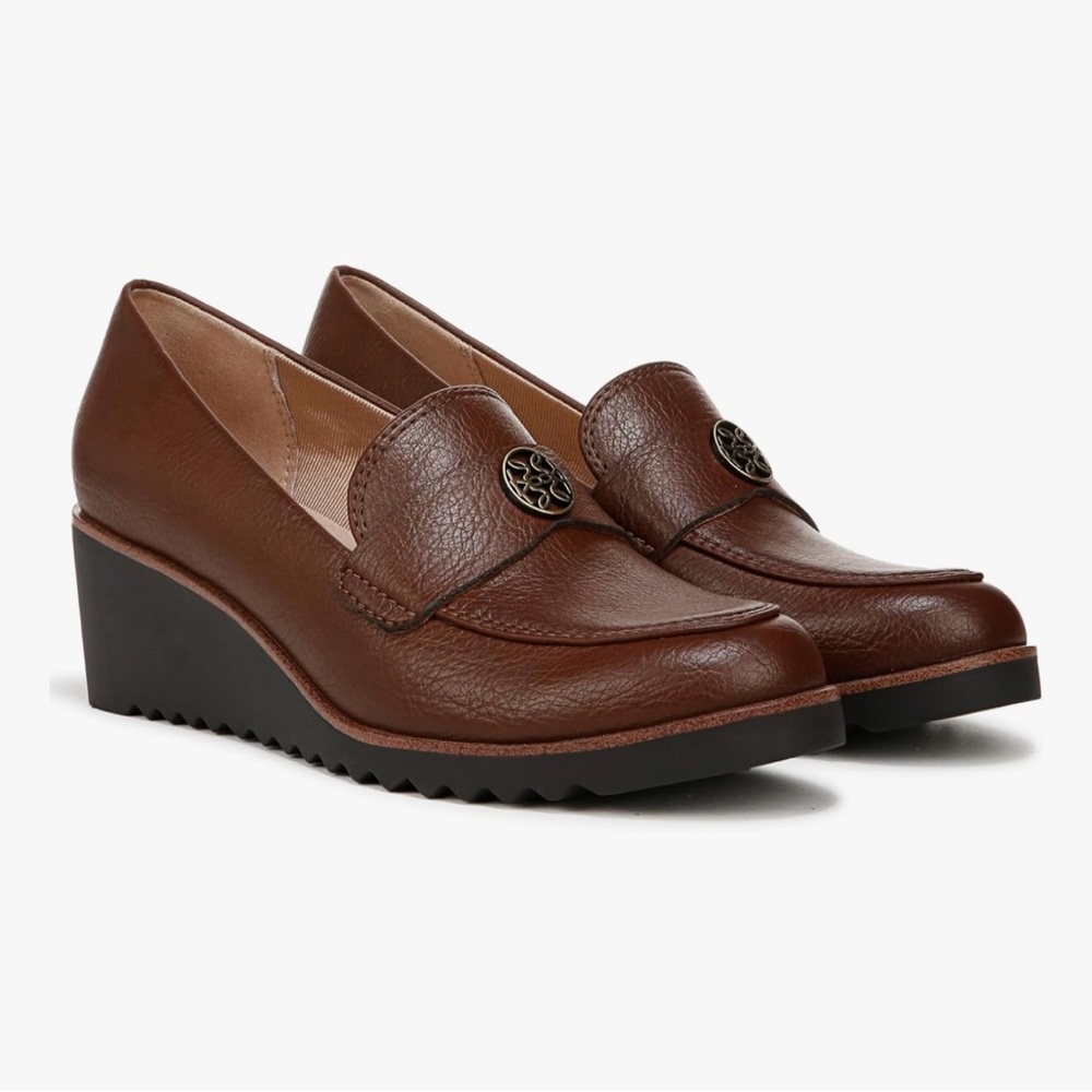 Life Stride Brown Wedge Loafers with Modern Design 6.5M New With Box